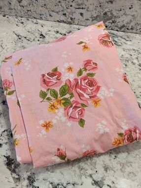 Vintage Cannon Twin Sheet Pink Floral Cotton Bed Sheet - Rose Print